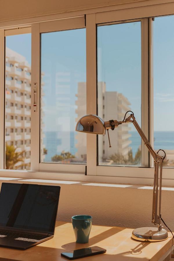 Apartamento Con Gran Terraza Junto A La Playa Torremolinos Exterior photo